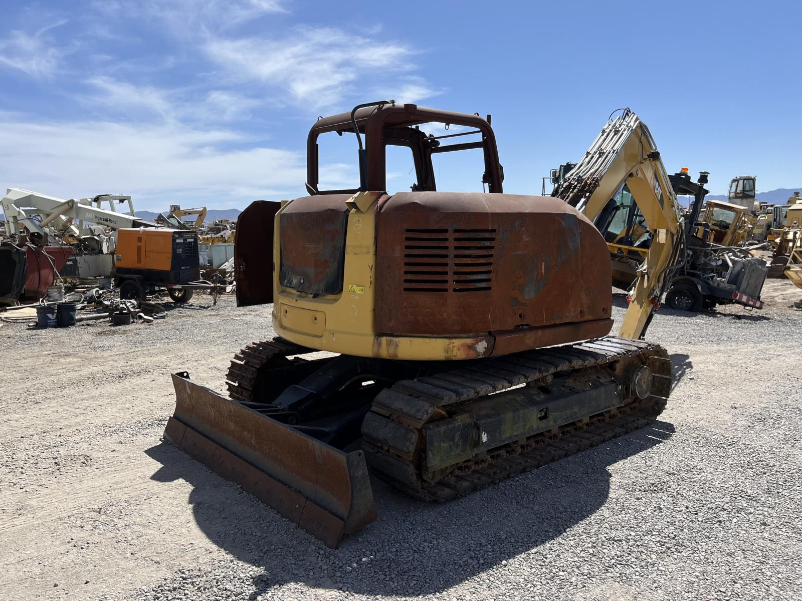 ./imagenes/INVOICE/2019/18136/CATERPILLAR 308E2 CR (4).JPG